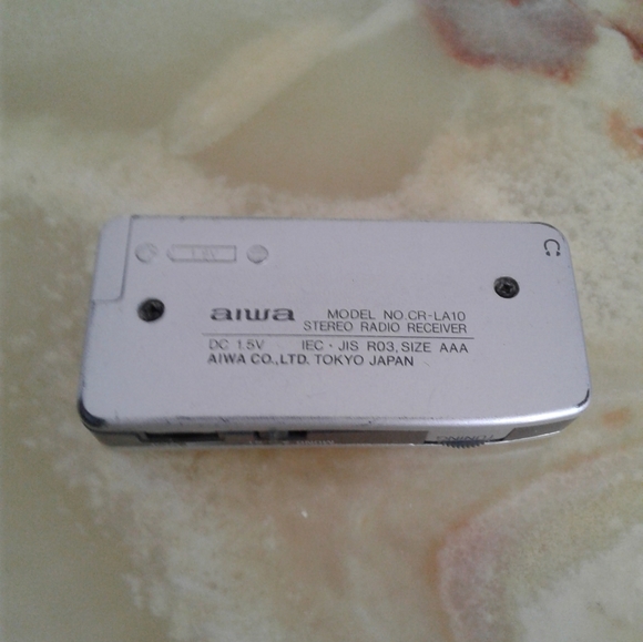AIWA CR-LA 10 FM Stereo Radio Receiver walkman made in Japan - Picture 5 of 6